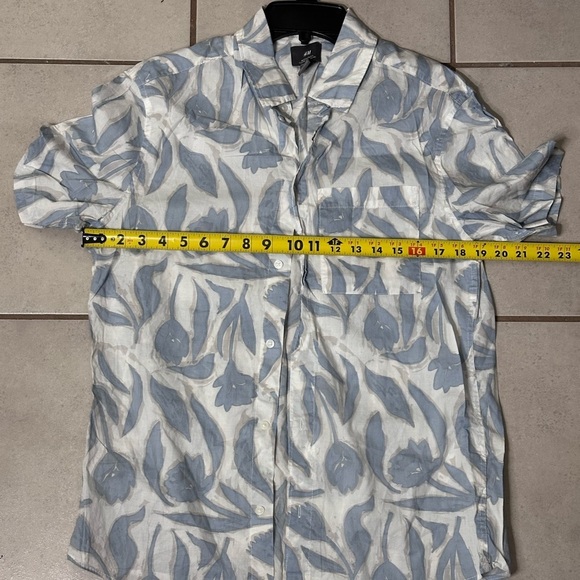 H&M Men Casual button Shirt‎ size Small Hawaiian - Picture 8 of 8